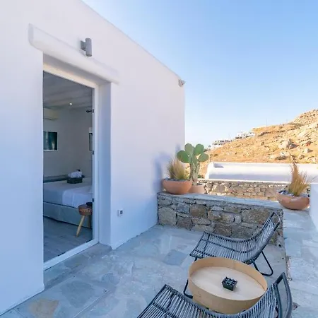 Aelia Mykonos 4*